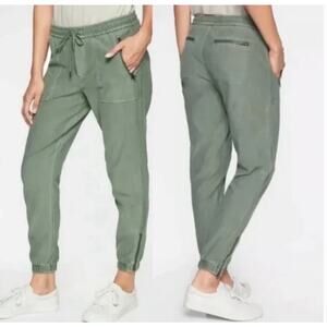 Athleta Farallon Jogger Pant Gray-Green Women’s Size 8 *EUC